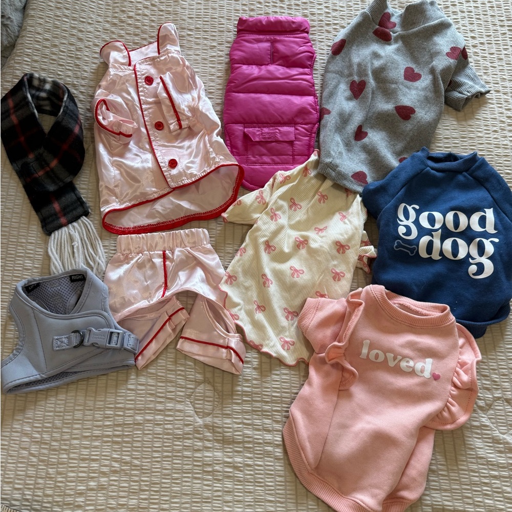 Girl Dog Clothes 9 pc Lot xsmall